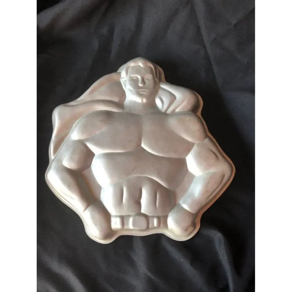 vintage Wilton batman superman dc cake pan